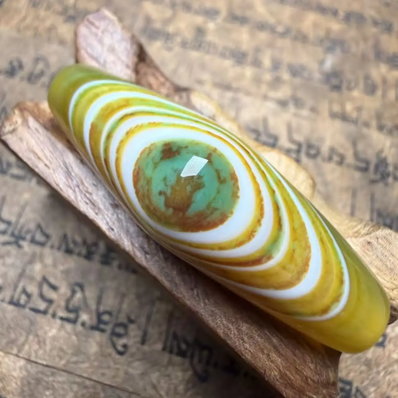 Rare Tibetan Natural Wrapped Silk Agate Colorful big eyes Totem Lucky Talisman Bead Pendant 47x18x14mm # 4