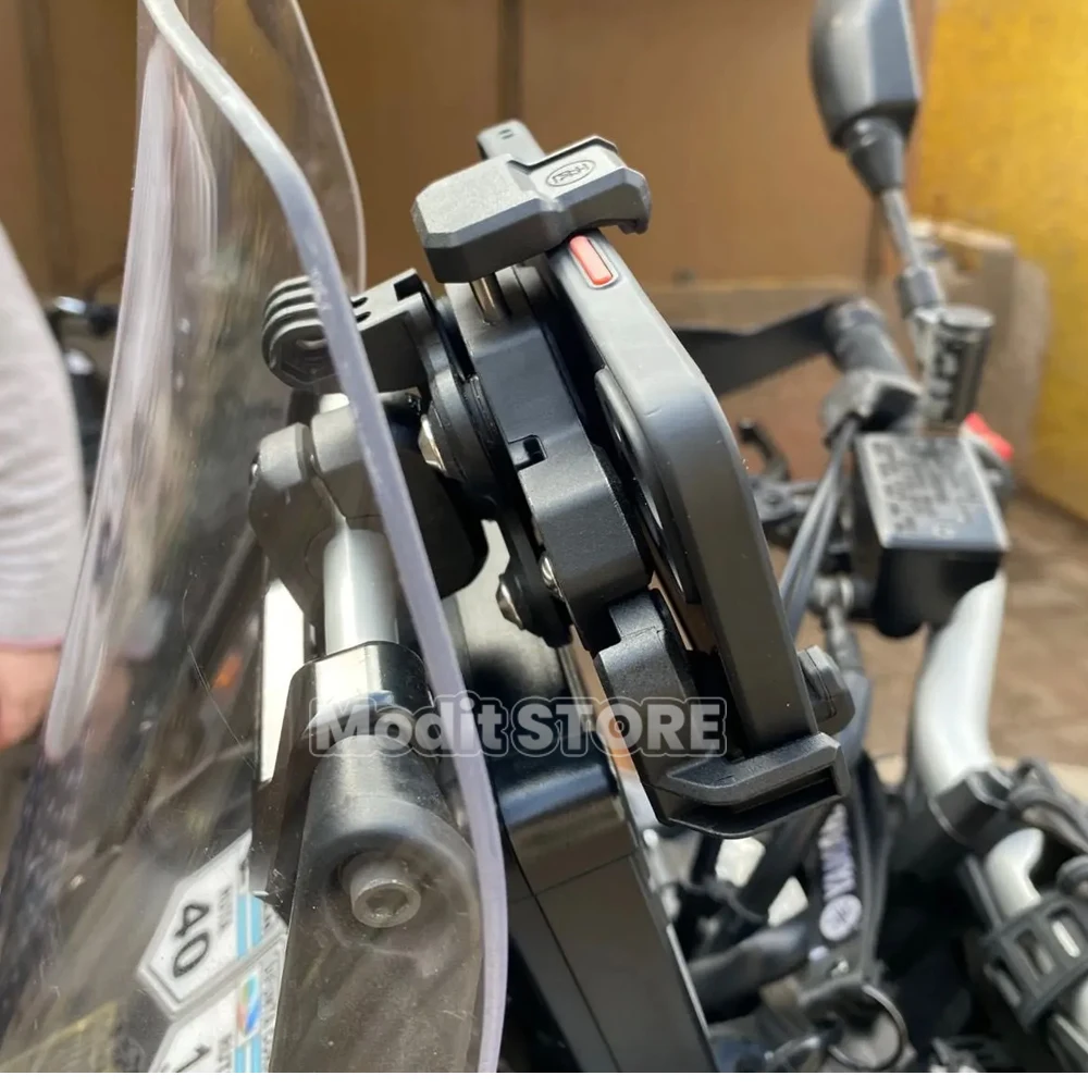Thumbnail 3 - #62 Best Motorcycle GPS Navigators to Buy In 2026