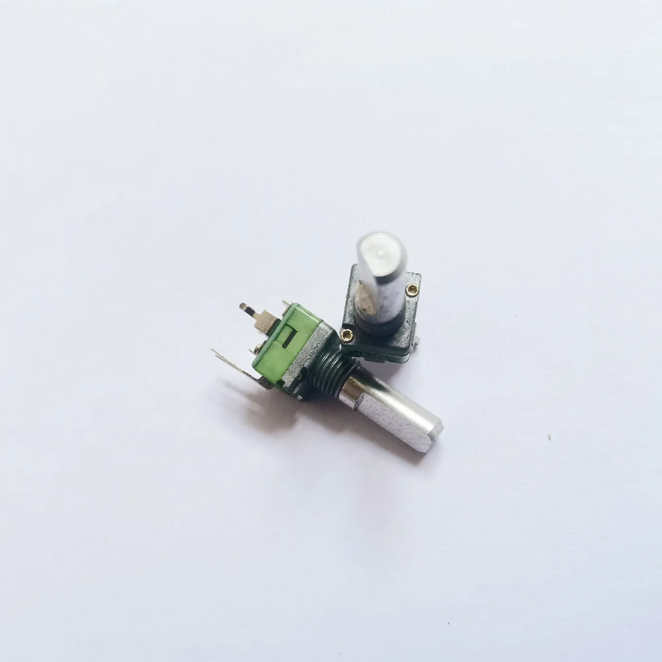 Original new 100% RK09 B10K A50K B50K C100K A10K A250K D shaft single potentiometer (SWITCH)