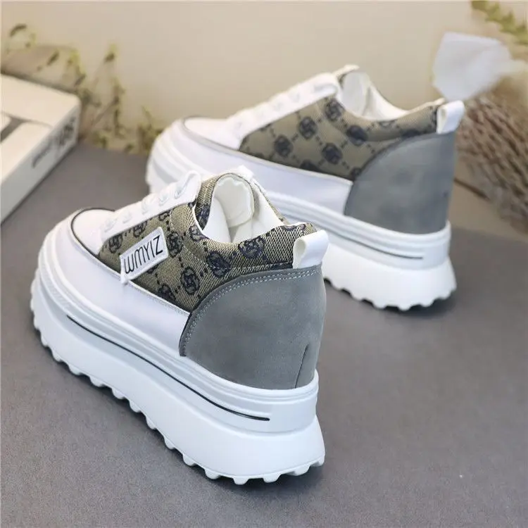 Colorblock Small Height Women Versatile Casual and Lightweight Sneakers Super High Heel Comfortable round Toe White Shoes