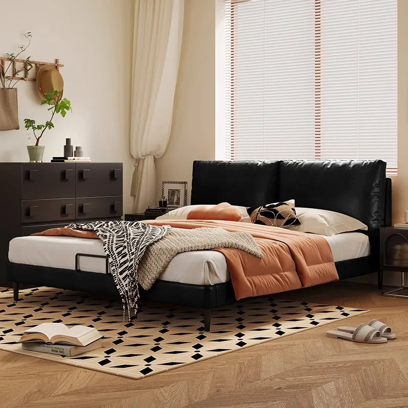 Italian minimalist black leather bed modern minimalist non-disturbing double tofu block bed master bedroom high-end atmospheric