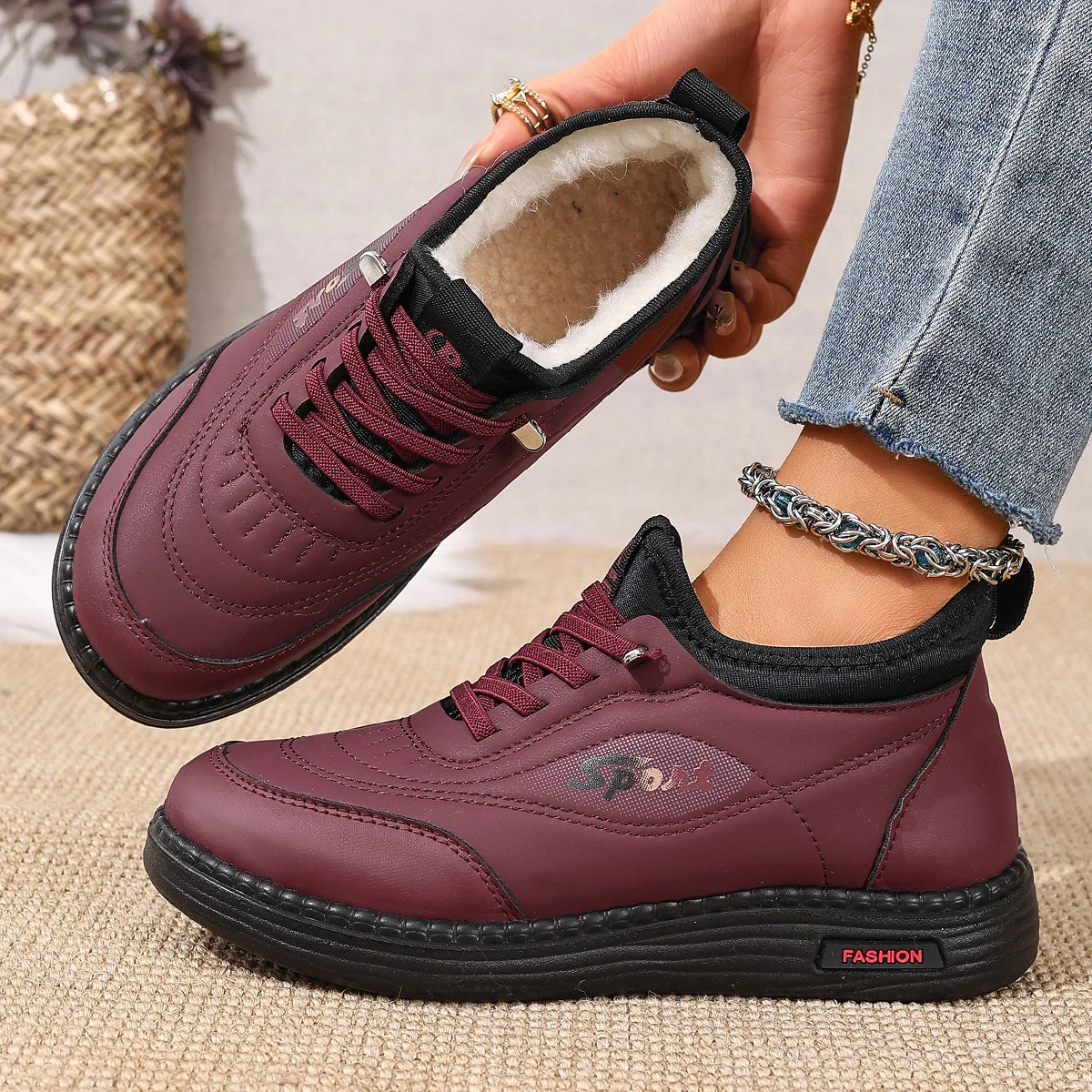 

2025 Winter New Women's Casual Cotton Shoes with Fleece for Cold Weather Comfortable Skid-Resistant and Durable Free Shipping