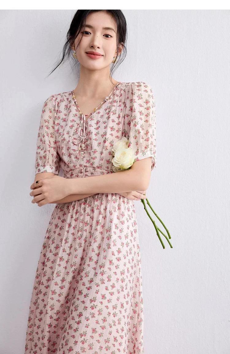 SENTUBILA Elegantes Blumen-Sommerkleid für Damen 2026, lässiges Kleid mit V-Ausschnitt, plissiertem Rock, kurzen Puffärmeln und schmaler A-Linie 162LO6257X – Detail 21
