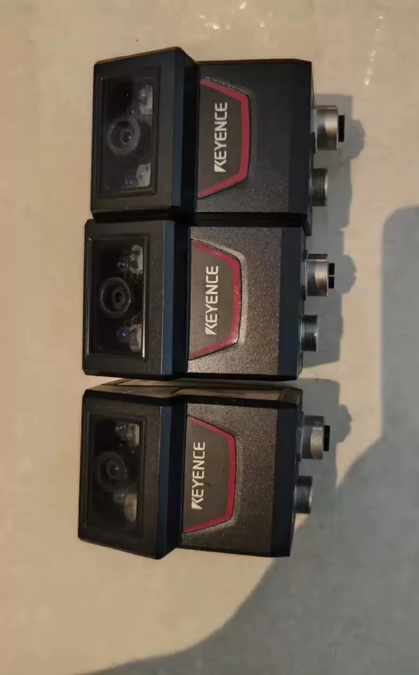 1PC  KEYENCE SR-752 SR752 Code Reader #Xing