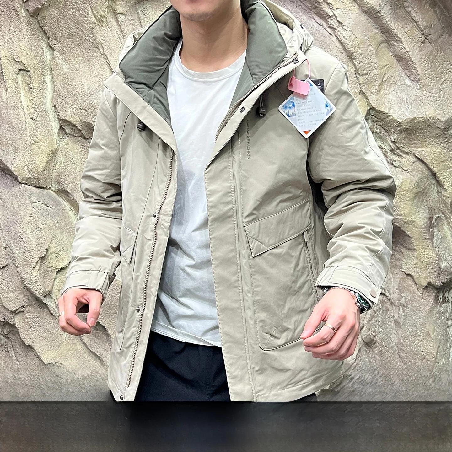 

High Quali 90 ey Du down Jaet Men's Winter Warm Anti-Cold Waterproof Windproof Padded Coat Busin Sle Zipper Closure