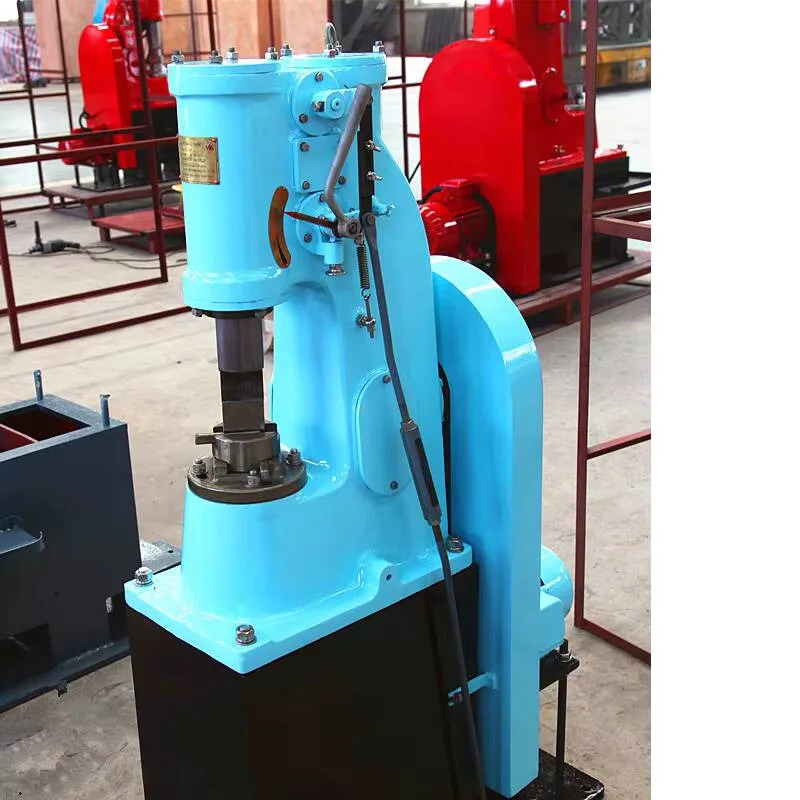 

Мощный гидравлический пневматический кузнечный молот