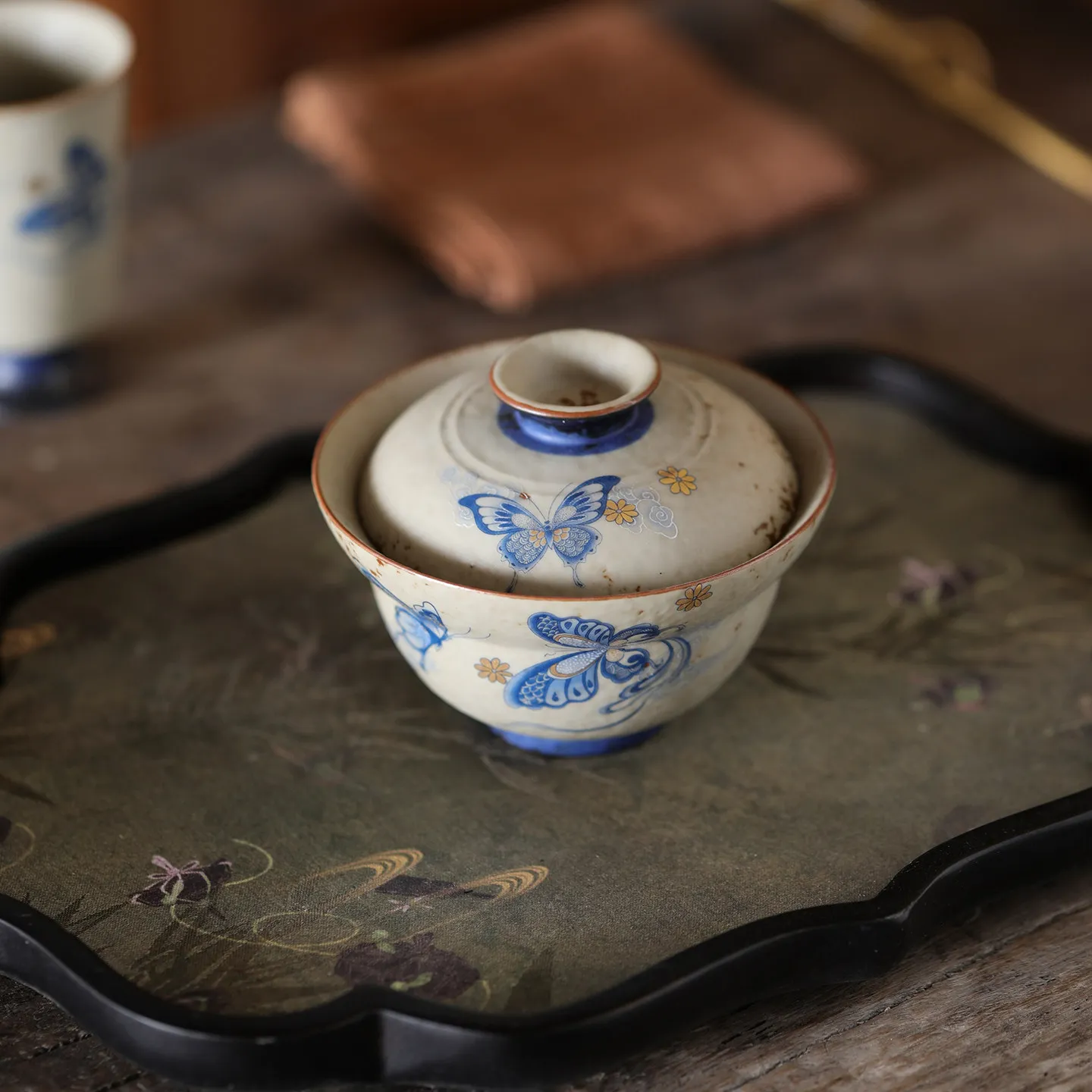 Blue Gourd Covered Tea Cup in Blue and White Flint Red Ceramic, Boxed Tea Gift for Gongfu Brewing and Home Tea Tables