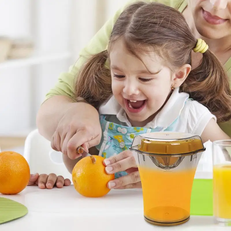 Lemon Juicer Pour Sprout Handheld Portable Fruit Juicer With Scale Hand Press Orange Squeezer Lemon Citrus Squeezer Kitchen