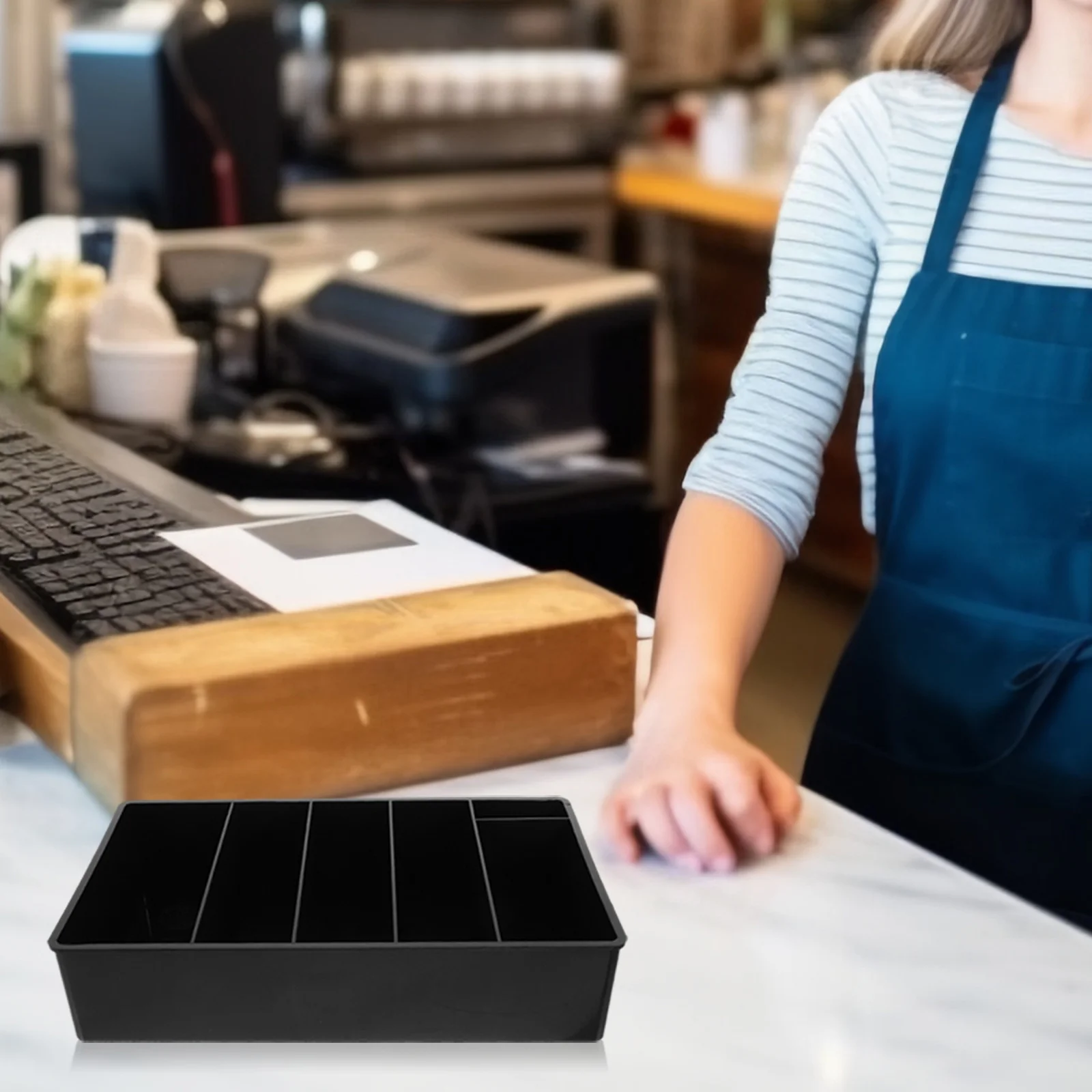 

4 отделения для монет, 5 слотов для купюр, лоток для наличных денег для ресторана, пекарни, магазина, органайзер для денег, ящик для хранения с несколькими отделениями