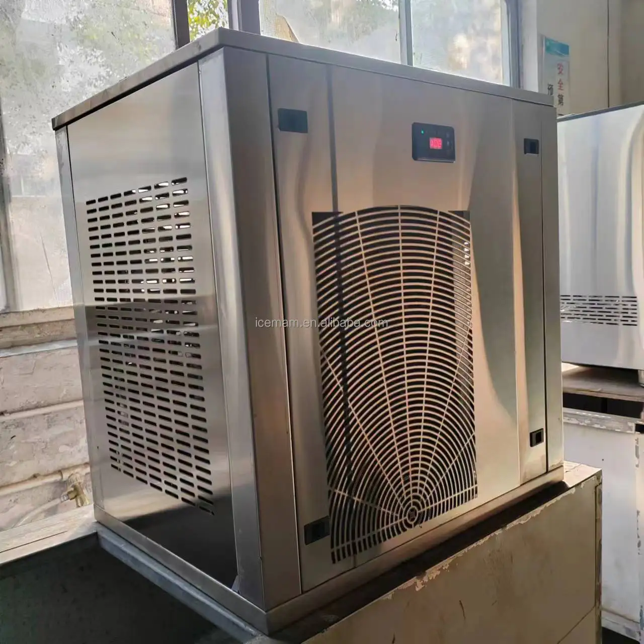 ICS-1000 قبول OEM/ODM تخصيص 300 كجم/500 كجم/1000 كجم آلة صنع الثلج آلة صنع الثلج سعة كبيرة للأعمال #3