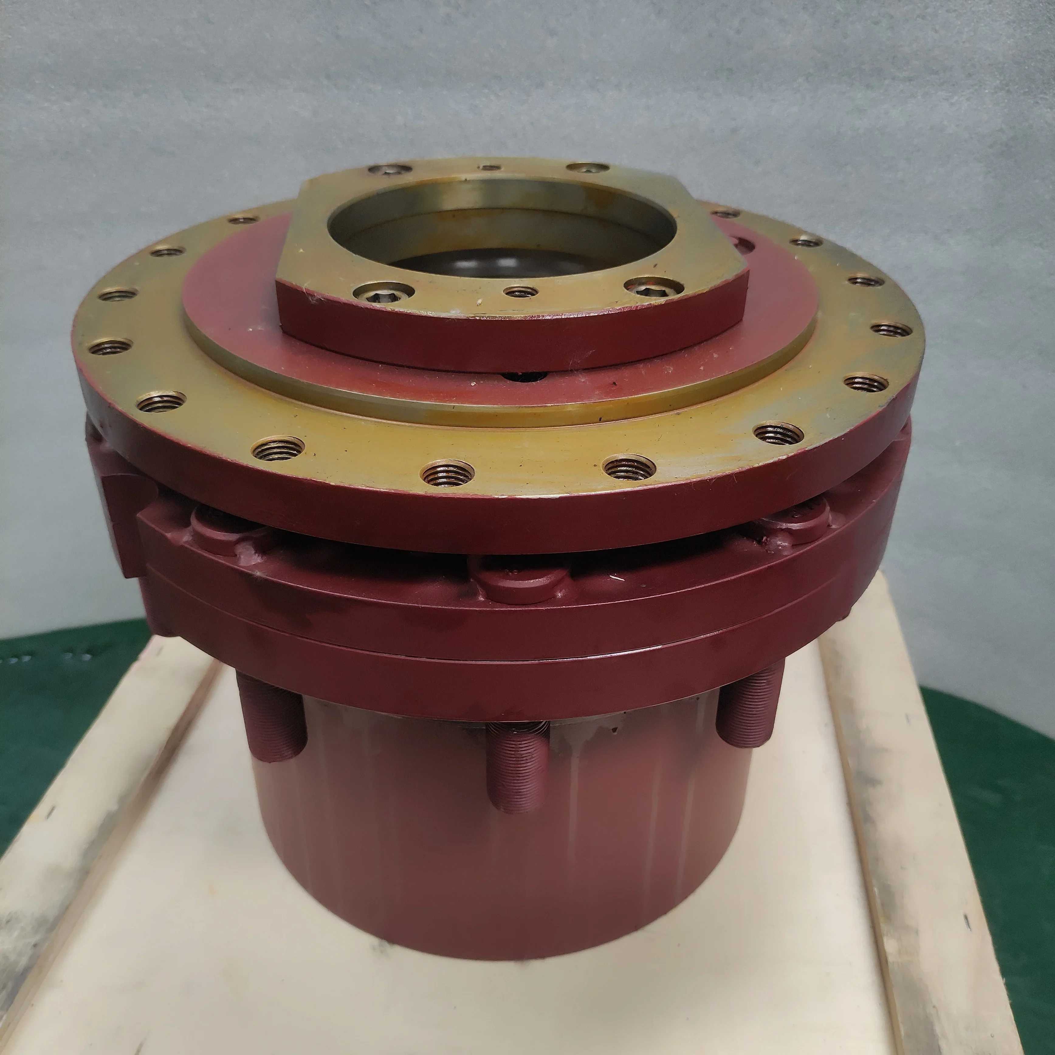 Bi fang   reducer GFT13 GFT17 GFT24 GFT26 GFT36 GFT50 GFT60 GFT80 GFT110 crawler drive gearbox reducer