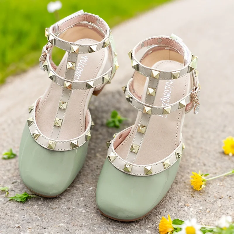 Gril\'s Sandalsnew Kid\'s Cool Babay Shoes Children\'s Shoes Infant Buckle Rivet Campus Show Sandals Kid\'s Sandals For Baby Sandals