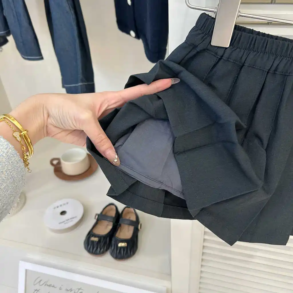Summer Girls' Preppy Style Pleated Skirt Set Round Neck A-line Short Sleeve Shirt Black Half Skirts Two Piece Set 0-6Years Old 4