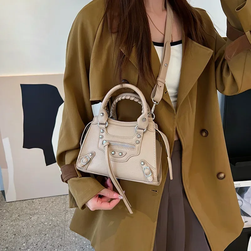 2024 Trendy New Women\'s Bags Western Style Rivet Motorcycle Bags Retro Fashion Shoulder Versatile Crossbody Women\'s Bags