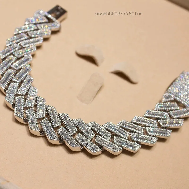 

Hip Hop Bust Down Jewelry 20MM Iced Out Baguette Moissanite Cuban Link Bracelet For Men