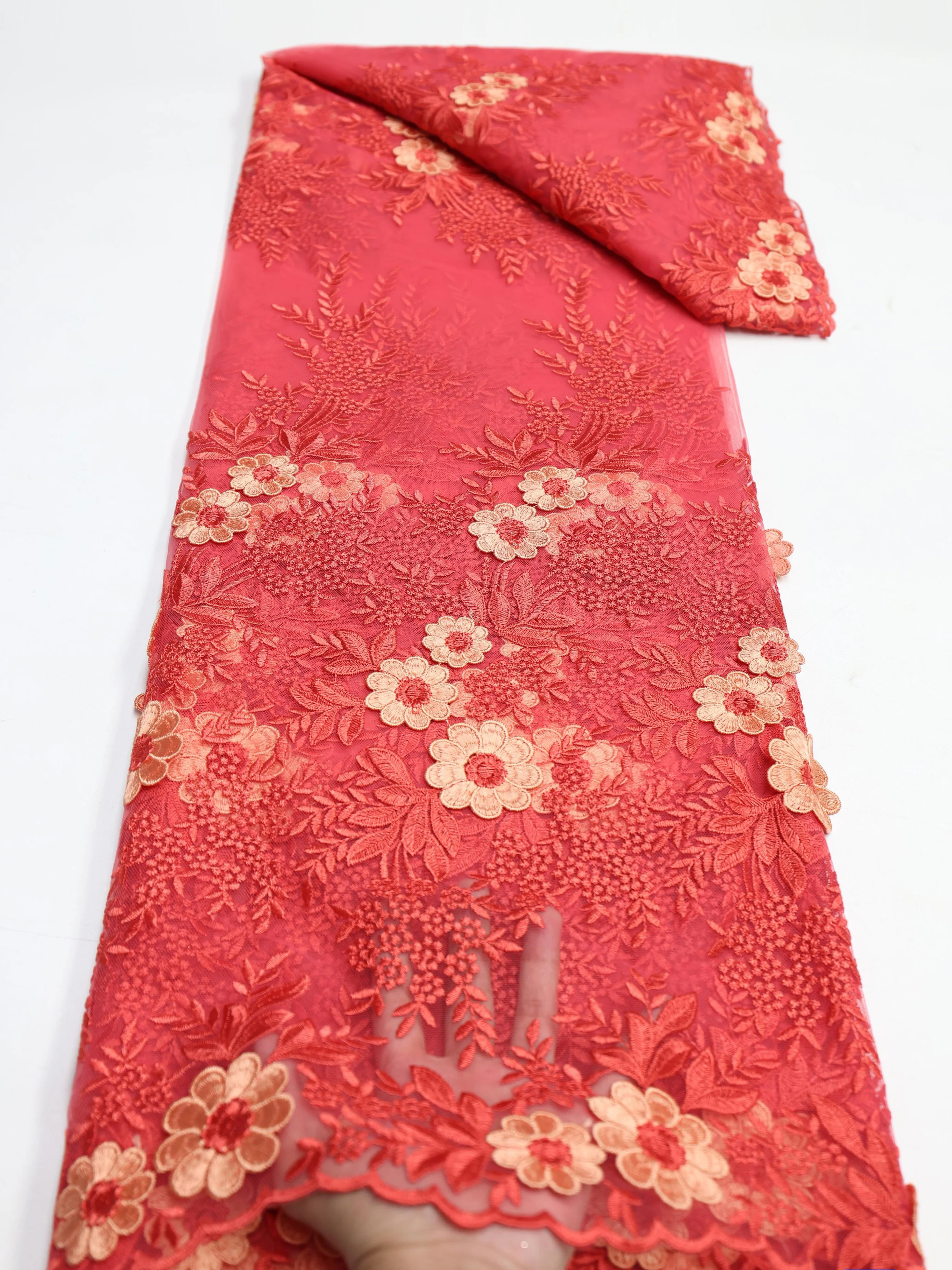 

Nigerian Lace Fabric with Sequins 2024 High Quality African French Mesh Lace Fabric For Women Wedding Dresses Sew