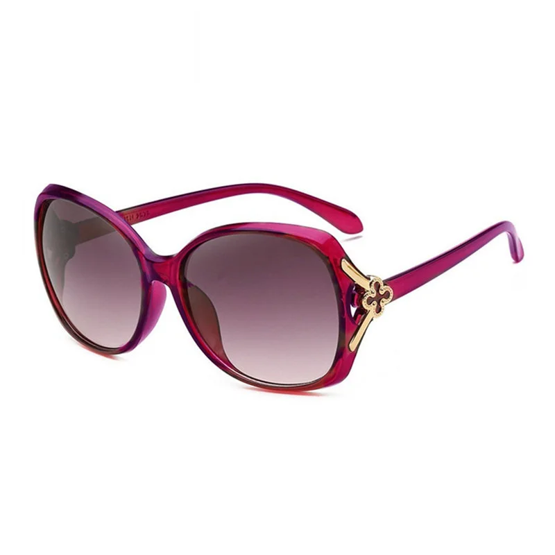 2023 Four Leaf Grass Sunglasses for Women's New Style Sunglasses Fashion Trend Classic INS.com Red Street Shoot