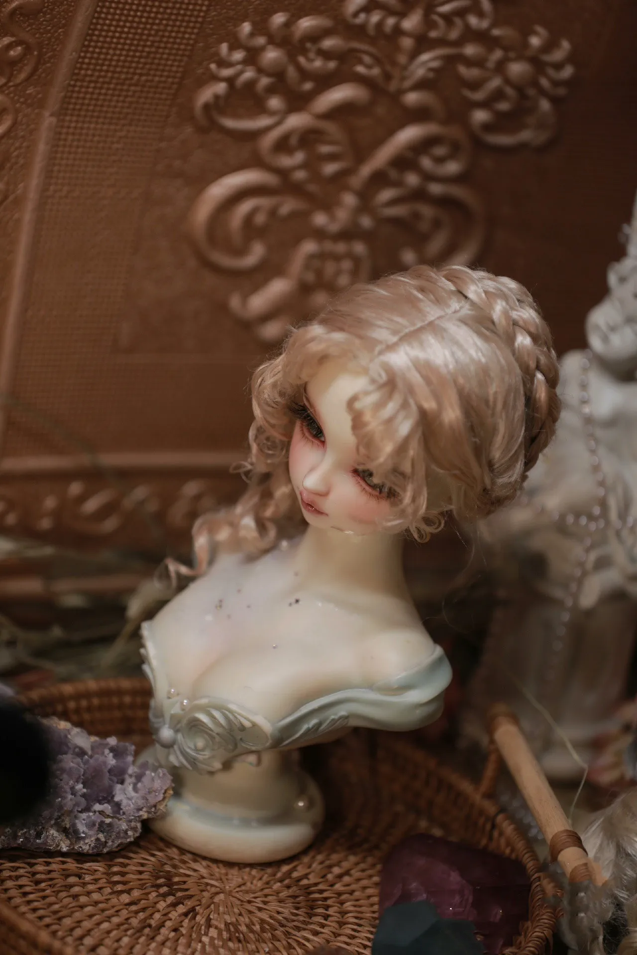 Western Style Silver-Grey Wig Fit 20-24CM Doll Head Size, Gold Color 1/3 BJD Doll Imitation Mohair Styling Hair Free Shipping