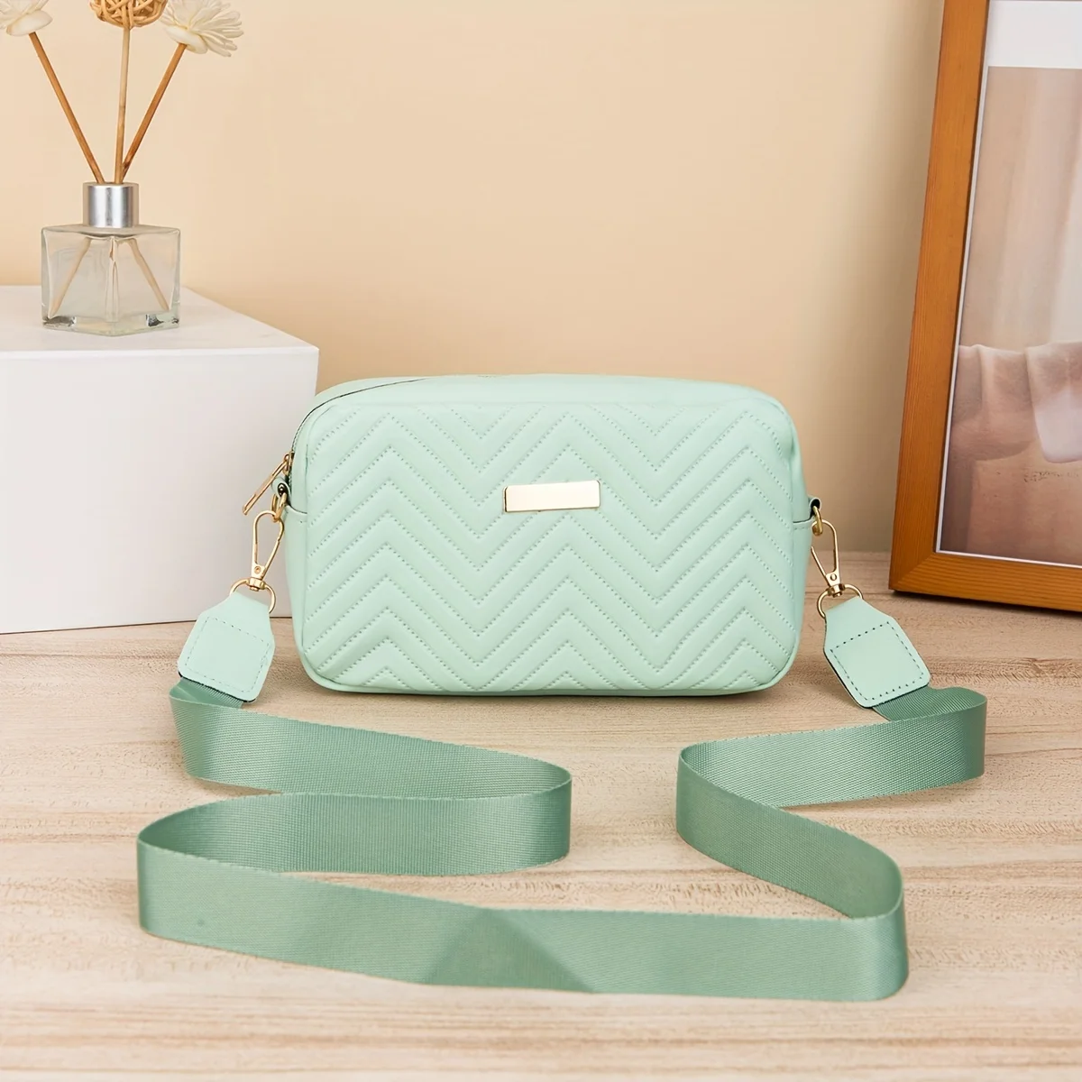 Mini-Mode-gesteppte Umhängetasche, trendige PU-Umhängetasche, lässige Handtasche und Handy-Geldbörse für Damen – Detail 16