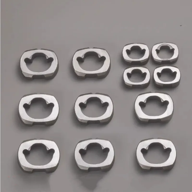 

Pneumatic Small and Medium-sized Air Cannon Accessories Strike Blocks, Wrench Block Accessories, Repair Tool Kits