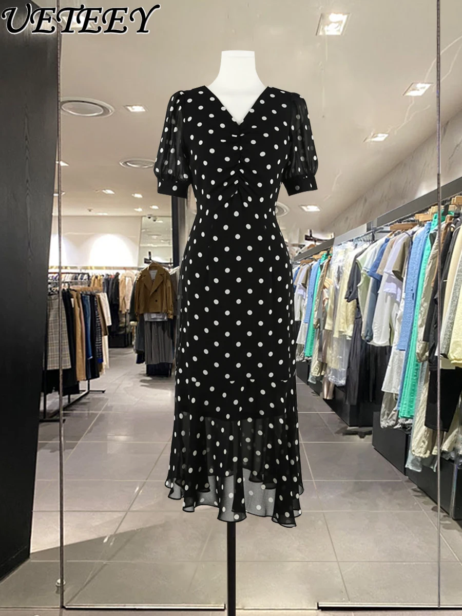 

Fashion Polka Dot Pleating Chiffon Black Dress 2024 Summer New Temperament Leisure V-neck Design Fishtail Long Dresses