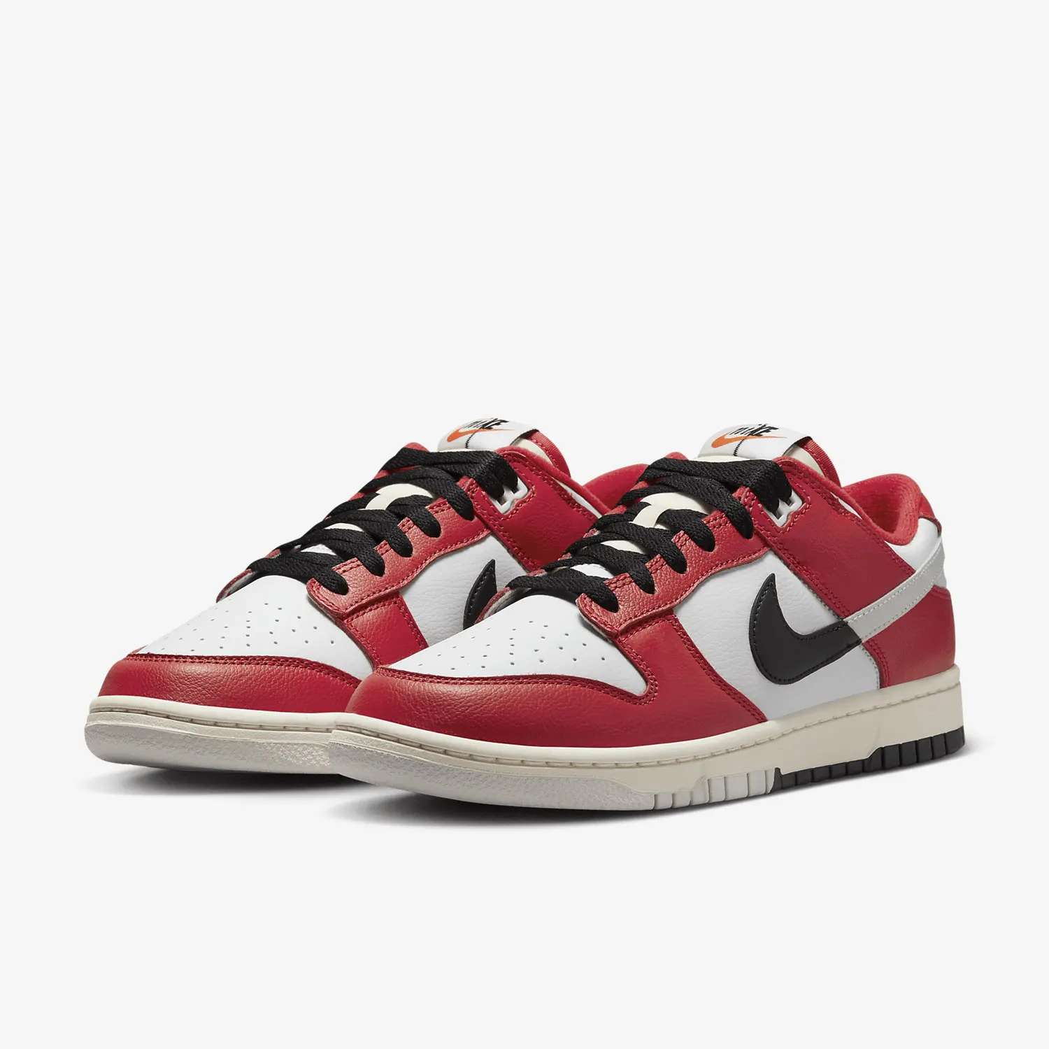Nike Genuine Dunk L…