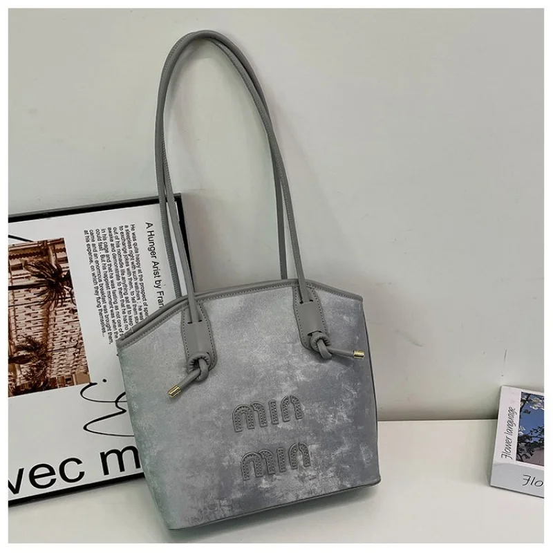 

Luxury Brand High-End Leather Women's Crossbody Bag Popular Classic Elegant Elegant Embellishment Trendy Vintage Bag​