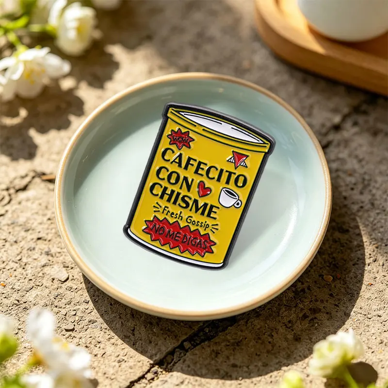 Cafecito Con Chisme Enamel Pin Funny Spanish Latin Humor Coffee Fresh Gossip No Me Digas Brooch Lapel Badge Fashion Jewelry Gift