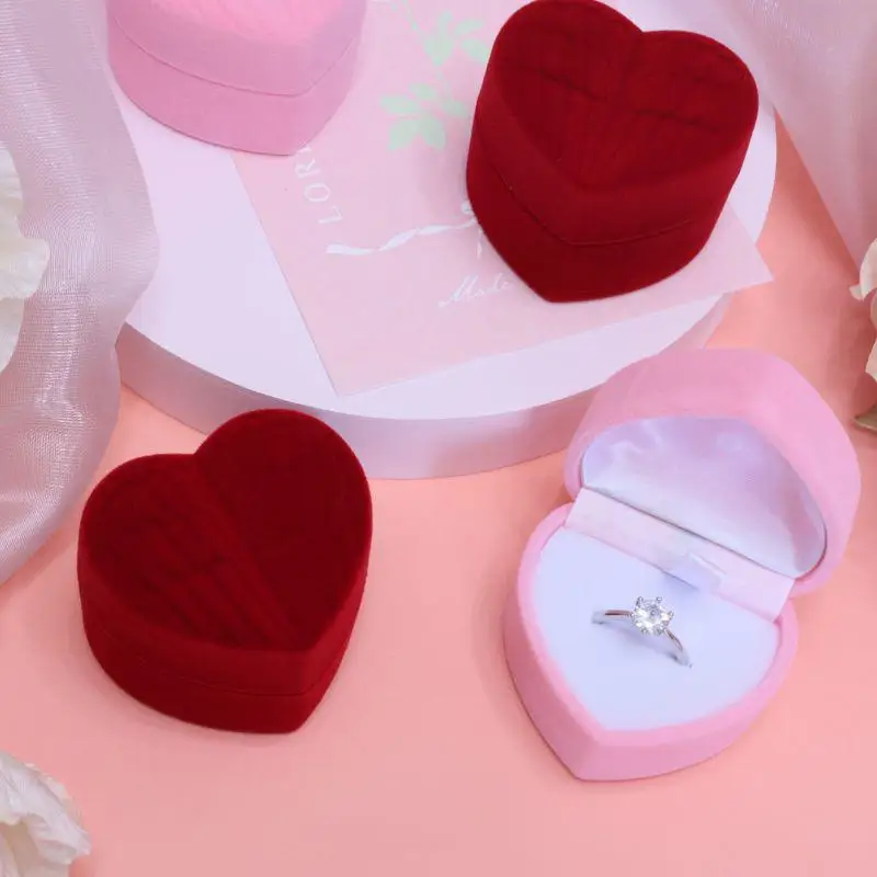 Romantic Velvet Ring Box Heart Shaped Rose Design For  Storage Bridal Proposal Valentines Day Gift