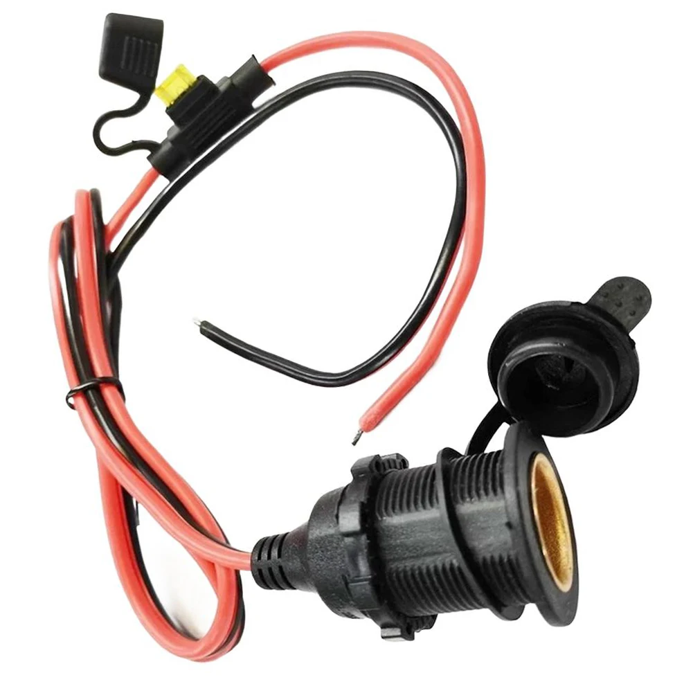 12V 24V DC Female Car Electric Socket Extension Cord with 20A Fuse for Reliable Vehicle Power Supply Installation