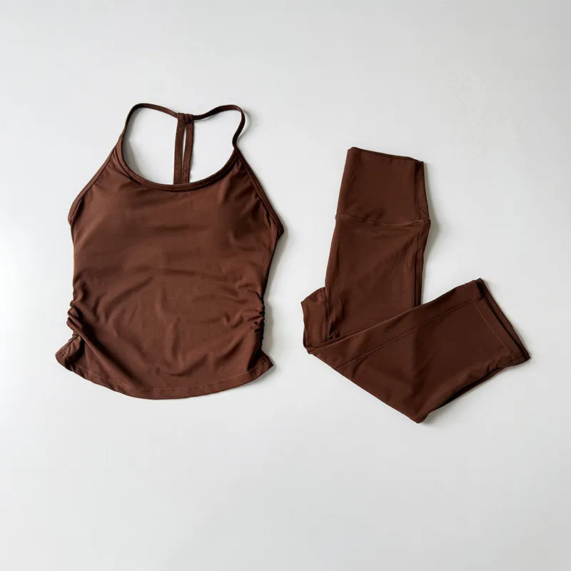 2-teiliges Nude High-Waisted Butt-Lifting Yoga-Set: Fitness-Cropped-Leggings, Sport-BH, stoßfestes Trainings-Oberteil und -Unterteil. – Detail 5