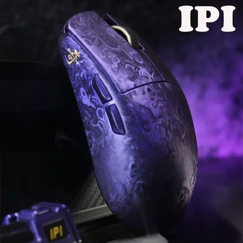 NIEUWE IPI Qi Pro Koolstofvezel Muis Paw3950 Draadloze Gaming Muis 8 KHz Polling Rate Drie Modus Gaming Muizen Gamer Nordic52840 Geschenken
