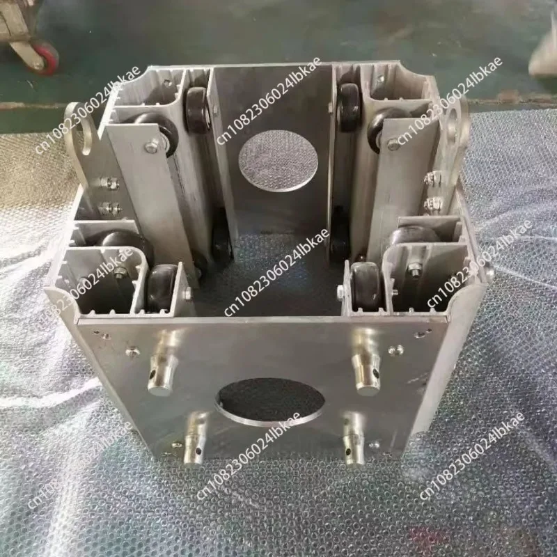 

Stage Applications Truss Display Systems with Easy-to-Install Square Sleeve Block Aluminum Alloy Faucet Accessories