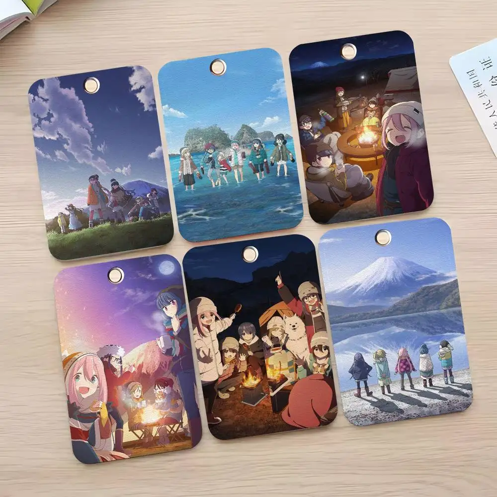 

1 шт. Аниме-брелок Yuru Camp: чехол для карт, ключница, кожаный держатель для карт, брелок для ключей