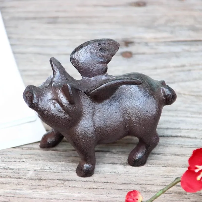 

‌Vintage Cast Iron Flying Pig Sculpture Creative Iron Art Craft Desktop Decor for Home, Office, Garden Ornament