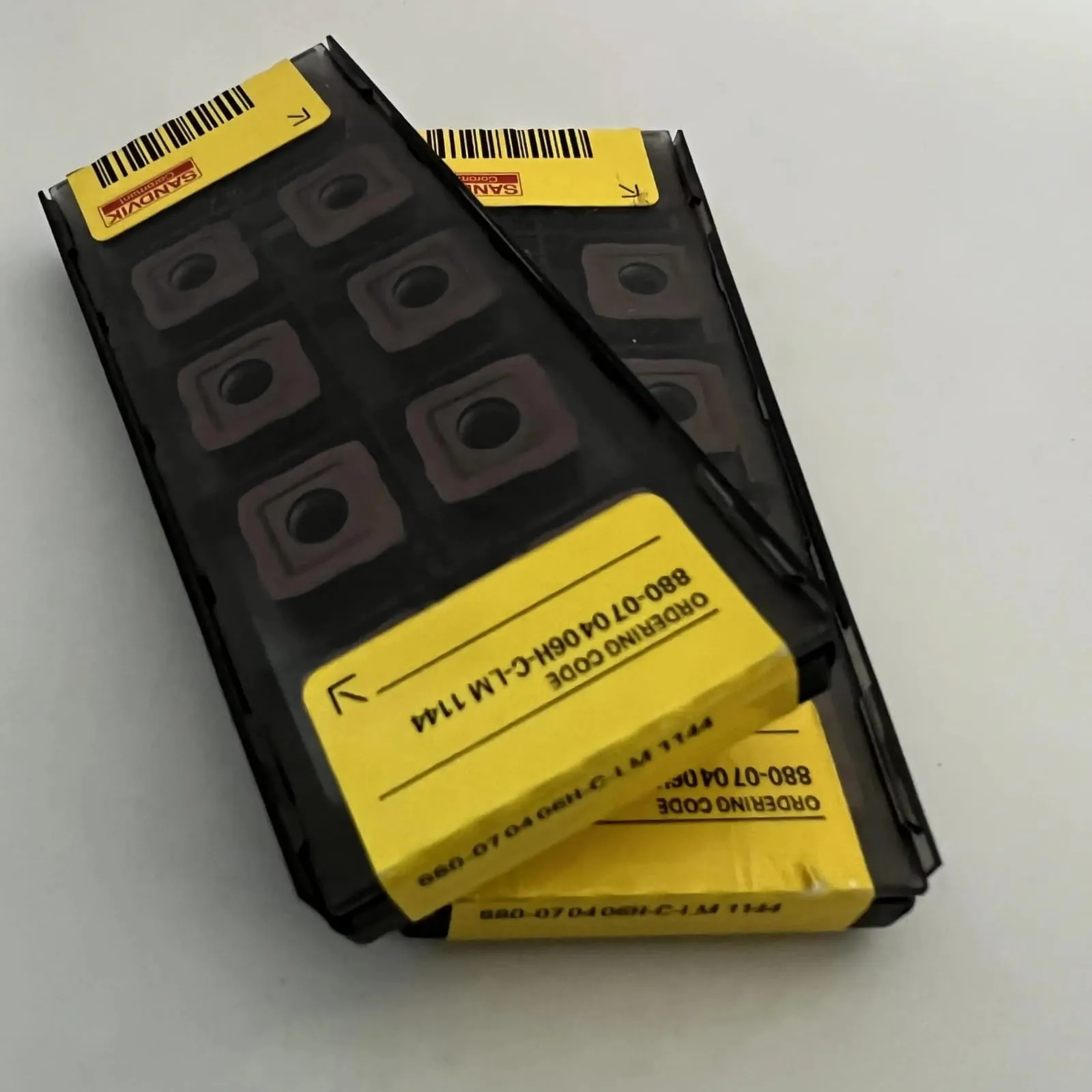 

Original SANDVIK / 880-070406H-C-LM 1144 / Hard alloy CNC Blade 10 Pcs