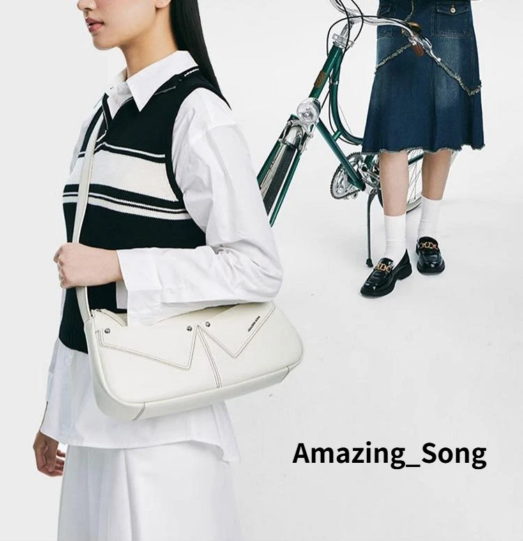

Amazing_Song Collar Detail Shoulder Bag - Small Structured Purse with Contemporary Elegance