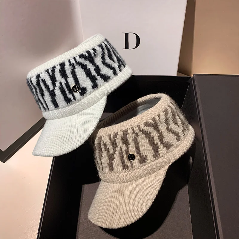 Winter Hat Women Zebra Pattern Beanie Hat Autumn Winter Fashion Plush Thickened Warm Casual Empty Top Hat Luxury Hats for Women