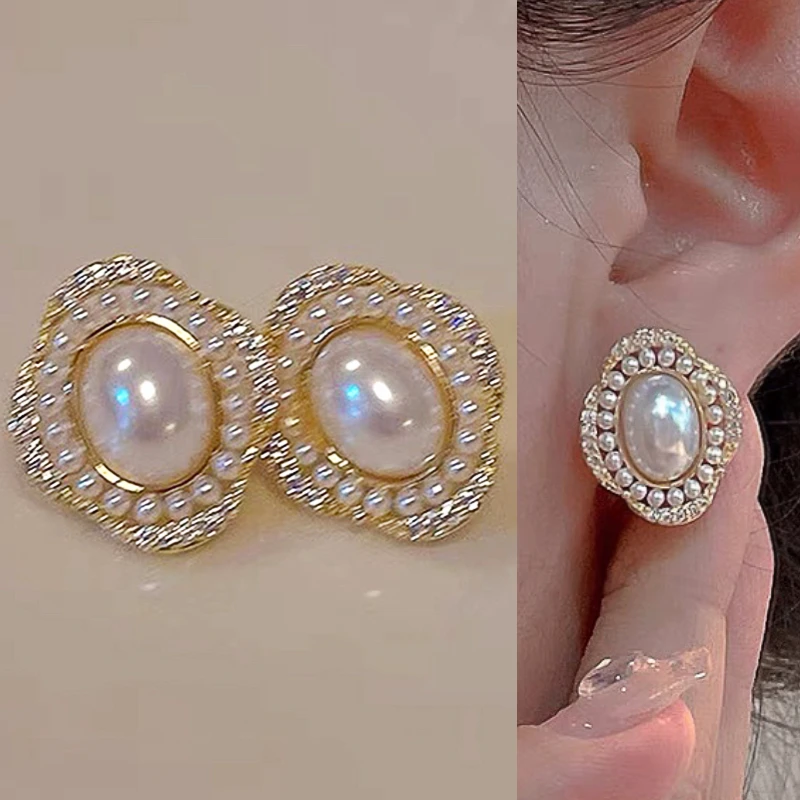 Huitan 베이지 모조 진주 스터드 귀걸이, 기하학적 모양, 골드 컬러, 한국 패션, 소녀 귀걸이, 템퍼러먼트 주얼리