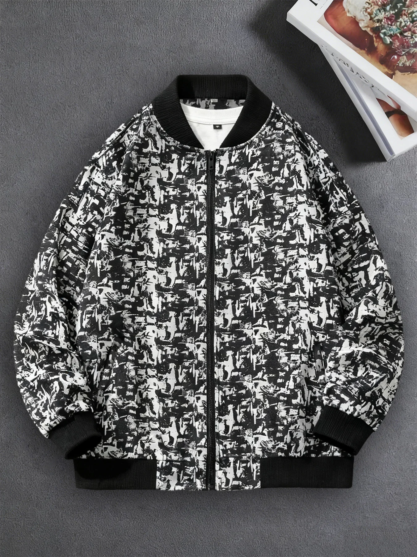 

American retro spring, autumn, winter fleece-lined color block black and white full-print trendy baseball jacket.