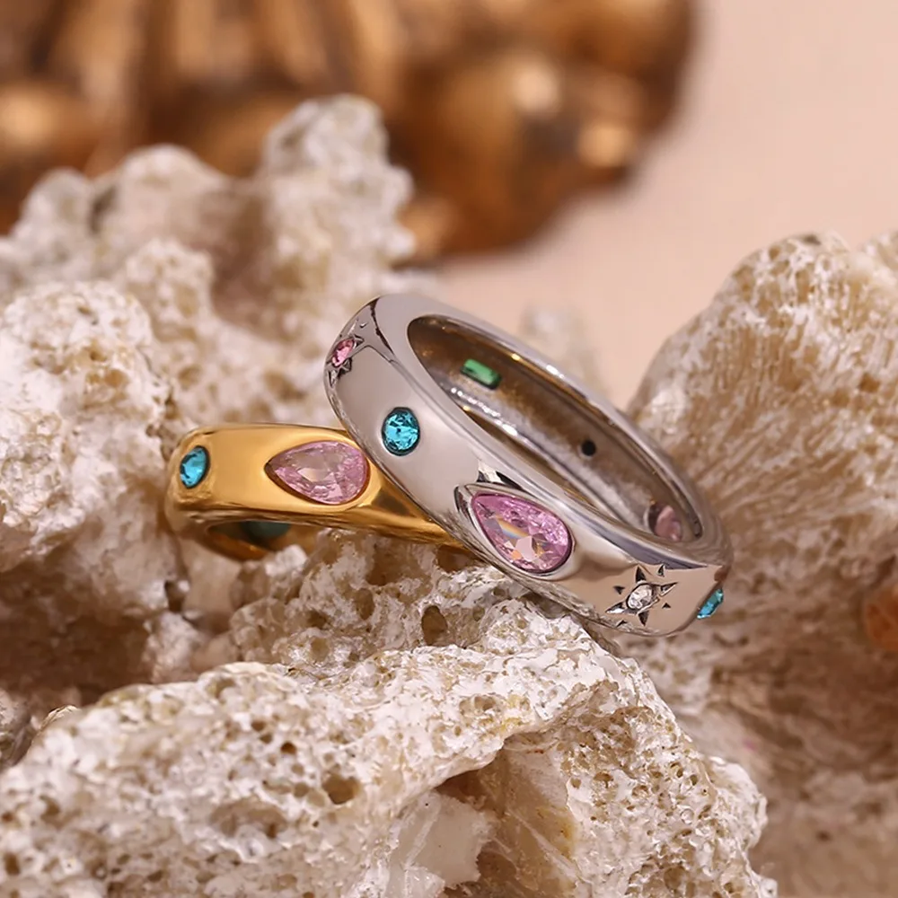 

Fashion Geometric Water Drop Rings Western Style Personalized Rhinestone Rings Gold/ Silver Elegant Retro Finger Ring Party