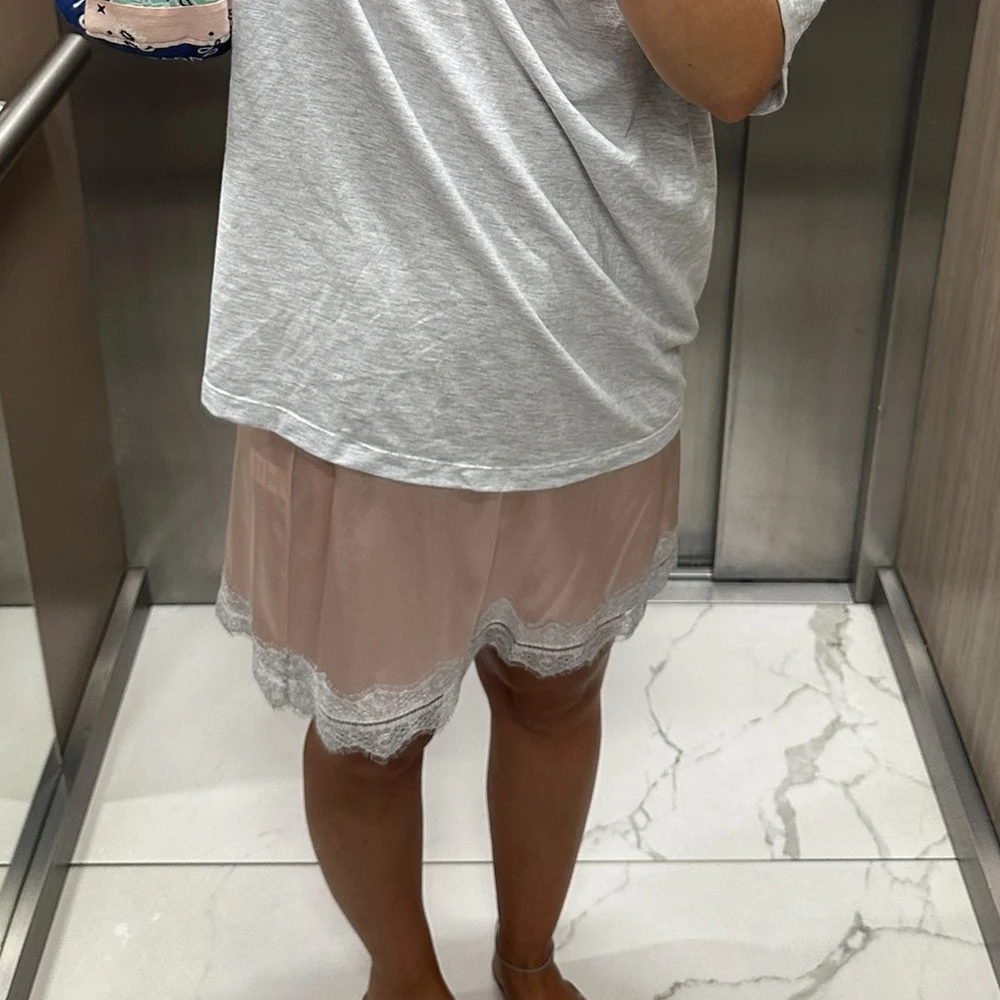 

Women Vintage y2k Fairy Elegant Satin Solid Skirts Sexy 90s Aesthetic Lace Trim Elastic Waist Patchwork Casual Mini Skirts