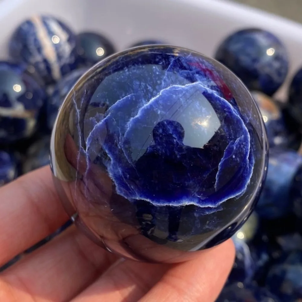 Natural Sodalite Crystal Sphere –Quartz Ball Massaging Meditation Wicca Chakra Reiki Healing Stone Home Decoration Gifts
