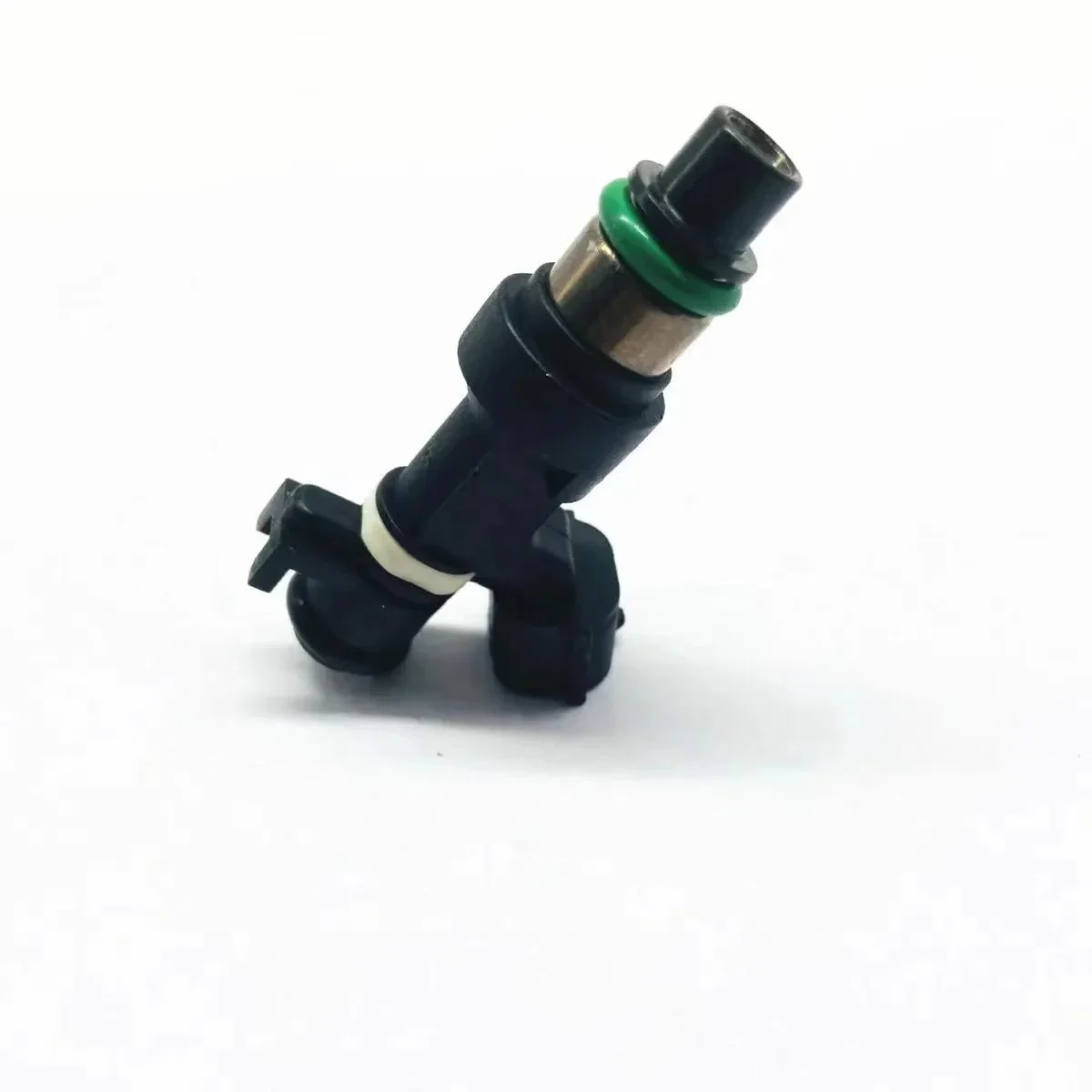 FBY10F0 fuel injector is suitable for 2013 Nissan Teana 2.5L Almaera Classic 1.6 16V N17