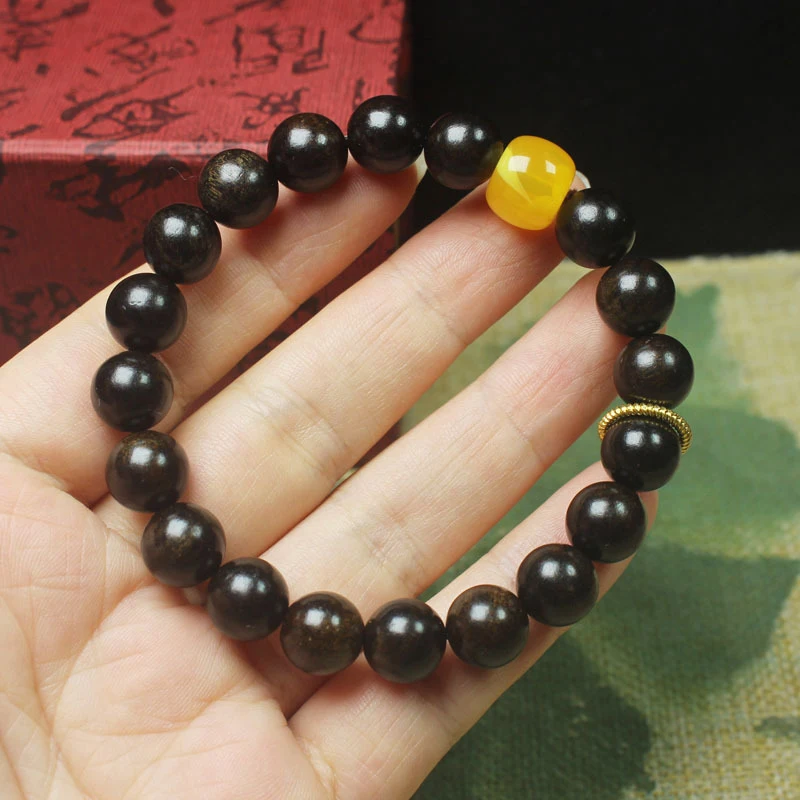 

Sheng Guibao 10mm , Agarwood Wood Bead Bracelet, Unisex Buddhist Prayer Beads for Long-Term Use
