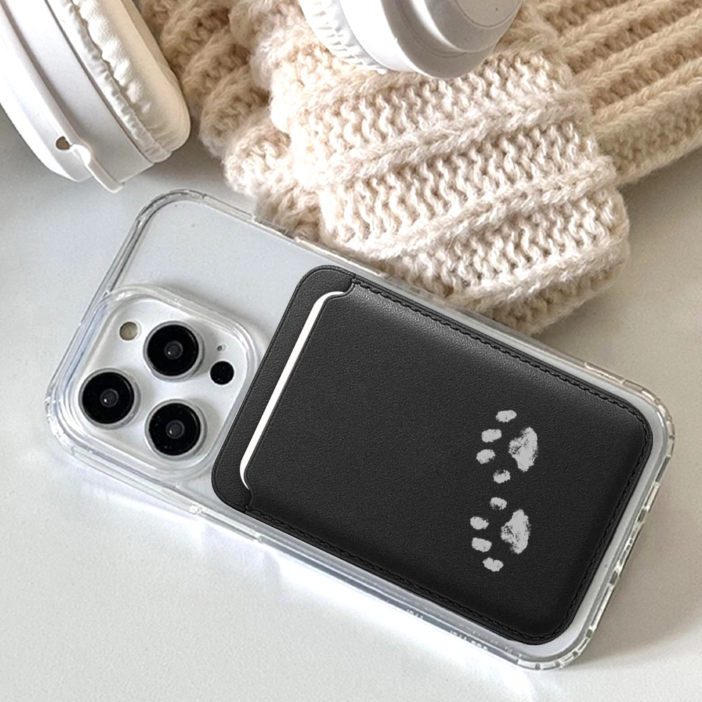 Niedliche Paw Bean Leder-Kartenhülle Handy-Kartenhalter Magnetische Hülle Geeignet für alle iPhones mit Magsafe-Kartenfunktion Handy-Rückentasche – Detail 3