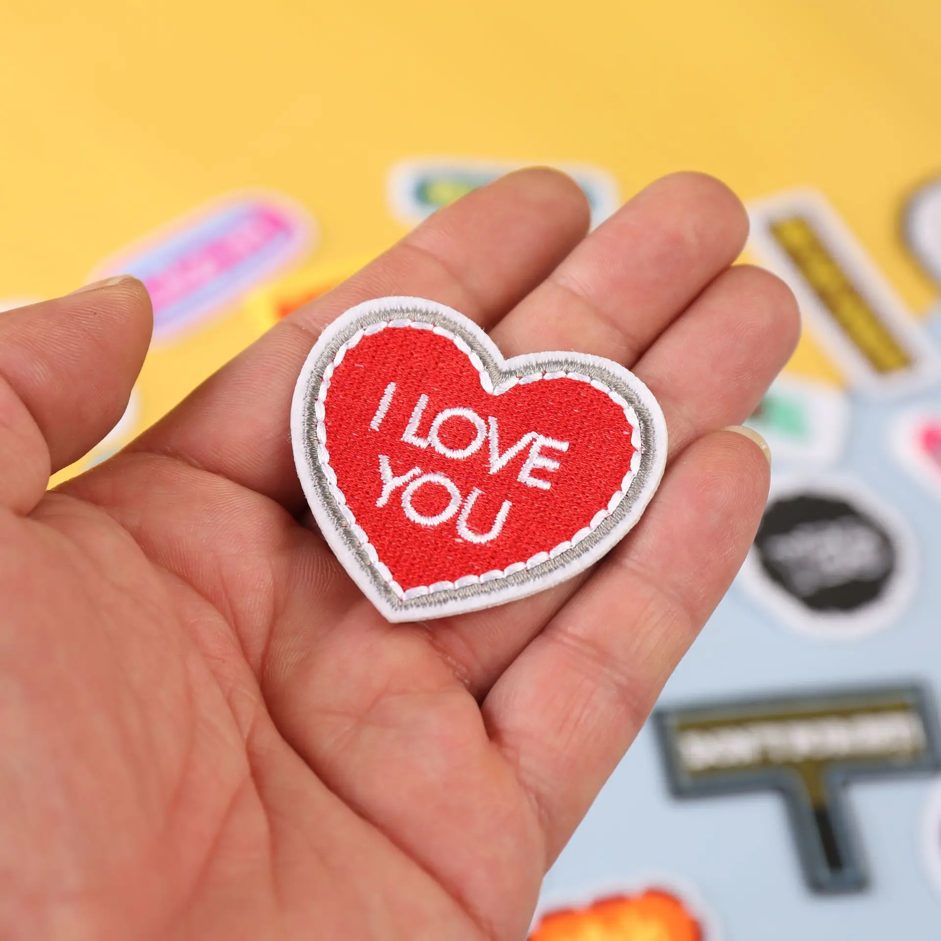 30 teile/los Buchstaben Patches Für Kleidung Eisen Auf Gestickte Jacken Nähen Stoffe Diy Pack Thermocollant Parches Mochila Applikationen – Detail 6
