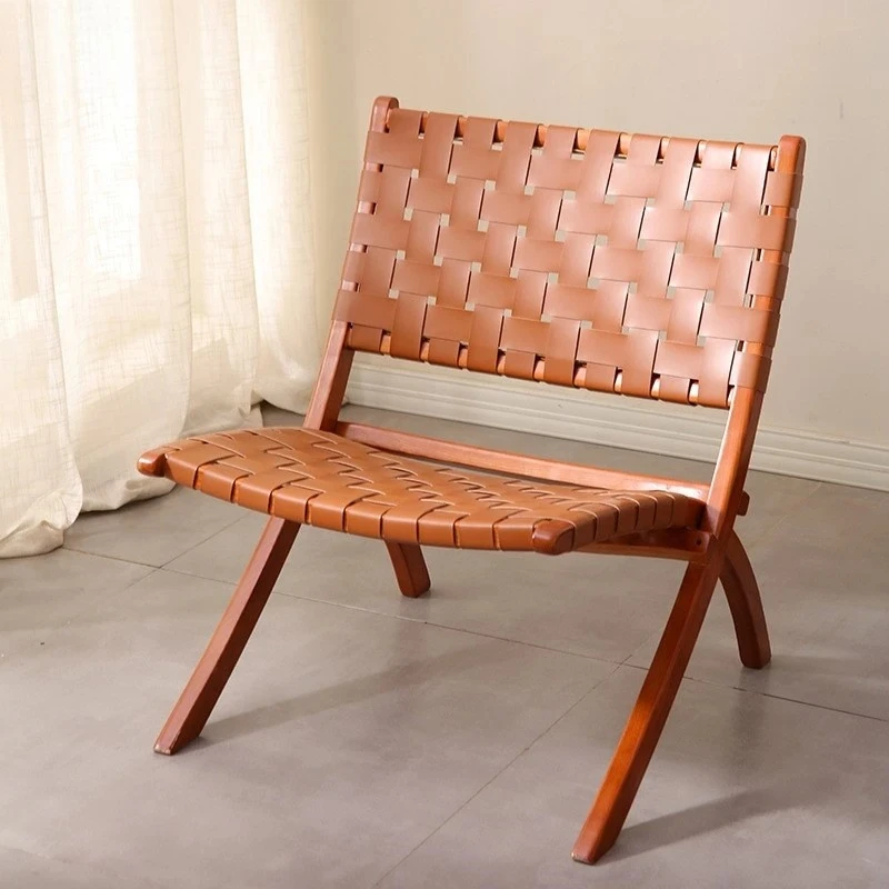 كرسي شاطئ من خشب الرماد الاسكندنافي قابل للتخصيص، كرسي من الخشب الصلب، كرسي من الجلد الصافي باللون الأحمر