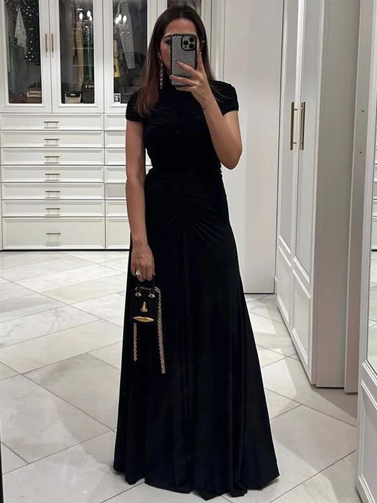 ชุดเดรสยาวทรงเข้ารูป คอเต่า จับจีบ แขนสั้น สำหรับผู้หญิง เหมาะสำหรับงานปาร์ตี้ งานพรอม หรืองานเลี้ยงต่างๆ ดีไซน์หรูหรา  คอลเลคชั่นใหม่ 2025