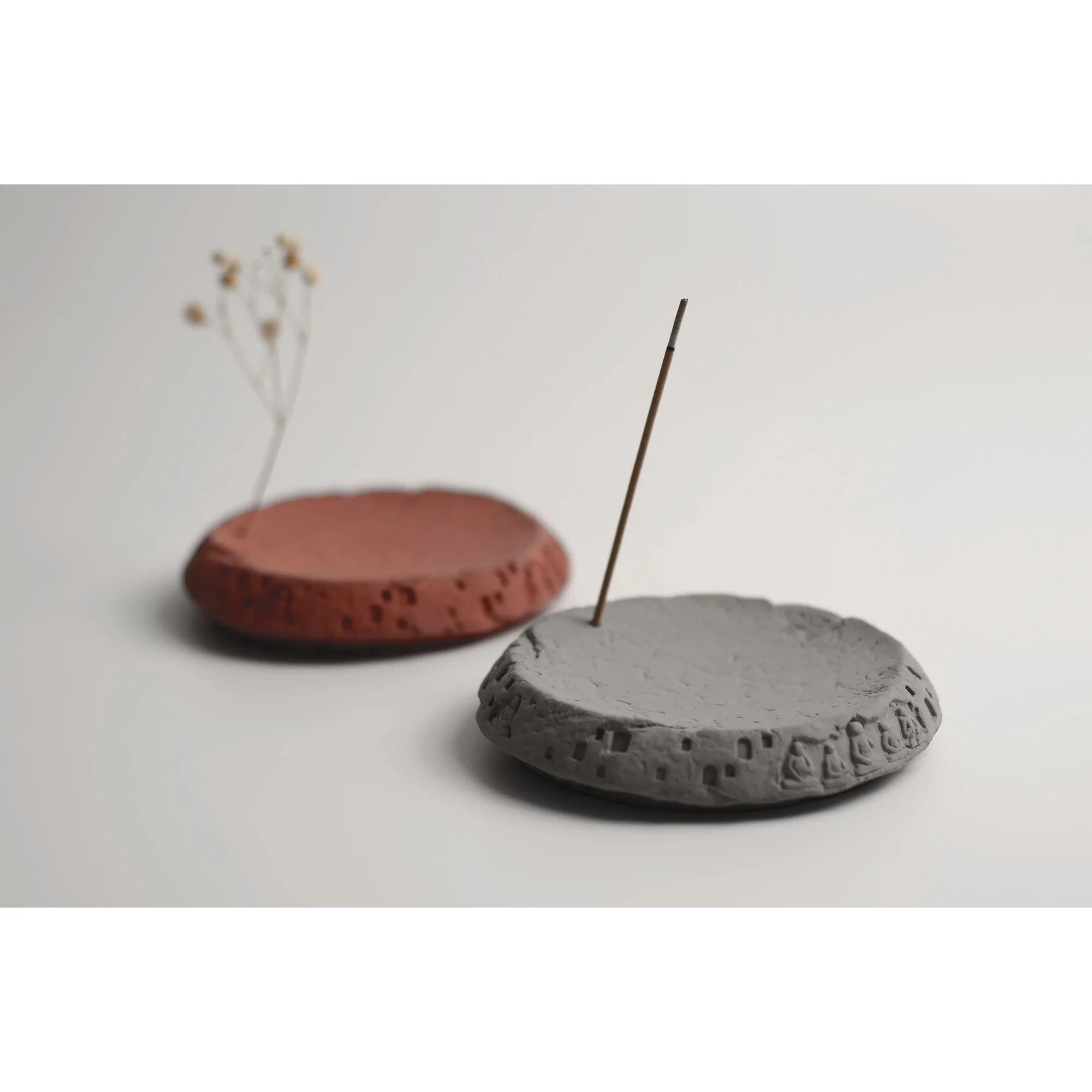 

Round Grotto Architecture Incense Holder Silicone Mold, DIY Cement Concrete Plaster Craft, Chinese Zen Style Incense Stick Maker